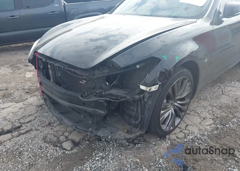 2016 Infiniti Q70 3.7 z USA, uszkodzony, nr VIN JN1BY1AP6GM221255